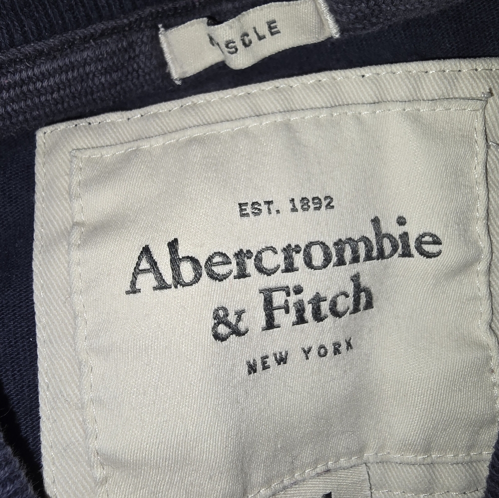 A&F Abercrombie & Fitch Long Sleeve Mens Shirt, Muscle, Medium - Picture 7 of 7